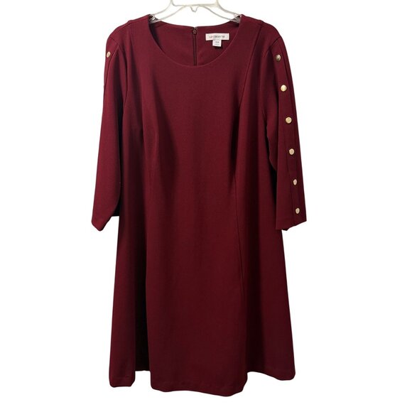 Liz Claiborne Dresses & Skirts - Liz Claiborne 18W Burgundy Dress With Gold Button Accents & 3/4 Sleeves Dress